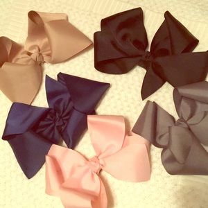 Little girls assorted BIG BOWS